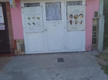 Consultorio Alquiler de 3 ambientes · Consultorio En: Pi y Margal 1544 Calzada Ideal Profesional