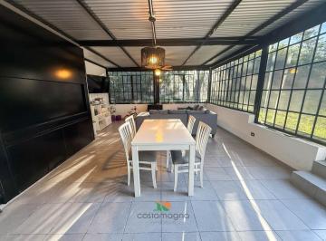 Casa · 220m² · 5 Ambientes · 2 Cocheras · Impecable Planta Baja 3dor Pileta El Talar