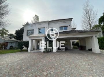 Casa · 450m² · 6 Ambientes · 2 Cocheras · Casa Alquiler Canning Saint Thomas Sur 6 Ambientes