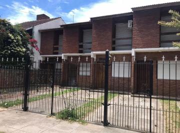 Casa · 90m² · 4 Ambientes · Casa en Venta - 3 Dorm. 3 Baños - San Bernardo del Tuyú