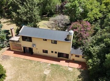 Casa de 3 ambientes, Pilar · Casa de Campo con 6 Mil m² de Parque y 180 m² Cubiertos. Añosa Arboleda.