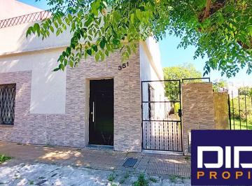 Casa · 180m² · 5 Ambientes · Casa Venta Lomas de Zamora 3 Unidades Funcionales