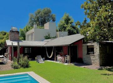 Casa de 6 ambientes, Pilar · Casa en Venta en Altos del Barranco