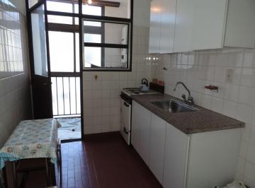 Departamento de 4 ambientes, Avellaneda · Wilde, 4 Amb. (T26) Amplio 4 Amb, 3 Dor. Placares, Persianas de Enrollar, Comedor, Cocina, Lavadero