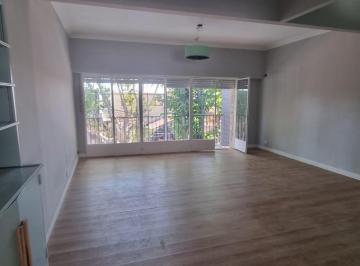 PH · 73m² · 3 Ambientes · 1 Cochera · PH en Victoria