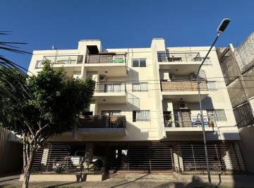 Departamento de 2 ambientes, Vicente López · Excelente 2 Ambientes con Cochera con Inmejorable Ubicacion