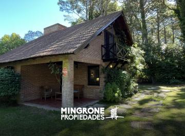 Casa de 3 ambientes, Cariló · Casa en Venta en Cariló