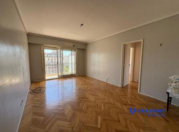 Departamento · 65m² · 3 Ambientes · Venta de Departamento 3 Ambientes en El Barrio de Congreso! con Balcón y Muy Luminoso!