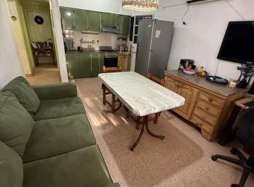 Casa · 104m² · 4 Ambientes · 1 Cochera · Casa Venta Burzaco 4 Ambientes Apta Credito!