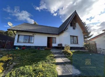 Casa · 150m² · 6 Ambientes · Casa en Melipal