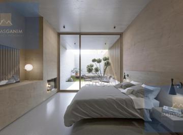 Departamento · 28m² · 1 Dormitorio · 8 Cocheras · Monoambiente en Planta Baja con Patio