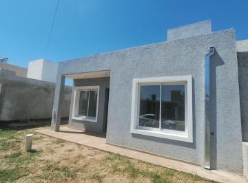 Foto · Venta Casa de Dos Dorm Valle Cercano