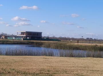Terreno · 1010m² · Lote en Venta a La Laguna Puertos Barrio Amarras Orientacion Noreste