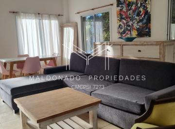 Casa de 4 ambientes, Pilar · Casa con en Alquiler - Pilar, Country Club La Cascada