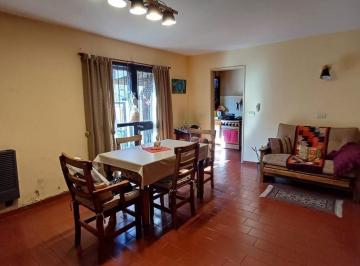 Casa · 60m² · 3 Ambientes · Casa en Venta - 2 Dorm. 1 Baño - Quilmes