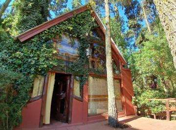 Casa · 180m² · 4 Ambientes · Cabaña en Venta - 2 Dorm. 2 Baños - Mar Azul