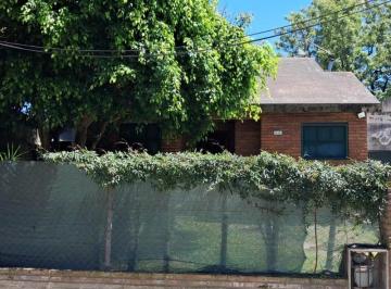 Casa · 70m² · 3 Ambientes · Venta - Casa 3 Ambientes de 70 m² Sobre Lote de 600 M&sup2;!