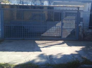 Casa · 100m² · Casa en Venta a Reciclar en Quilmes