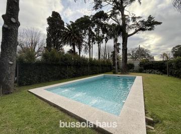 Casa · 180m² · 4 Ambientes · 2 Cocheras · Casa de 3 Dorm. en Barrio Cerrado General Pacheco, Tigre