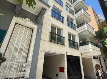 Departamento de 2 ambientes, Flores · Departamento Luminoso con Vista Abierta y Parrilla en El Balcón