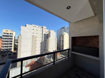 Departamento de 2 ambientes, Flores · Departamento Luminoso con Vista Abierta y Parrilla en El Balcón