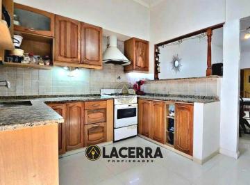 Casa · 165m² · 4 Ambientes · Casa 4 Ambientes en Venta en Villa Ballester