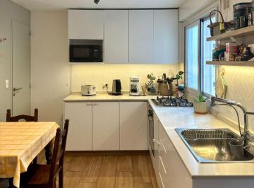 Departamento de 3 ambientes, Recoleta · Departamento 3 Ambientes en Venta con Cochera Impecable. Las Heras 2400. Recoleta