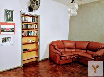 Departamento · 120m² · 5 Ambientes · Departamento en Venta - 4 Dorm. 2 Baños - Balvanera