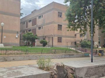 Departamento de 6 ambientes, Ciudad de Mendoza · España/ Pellegrini