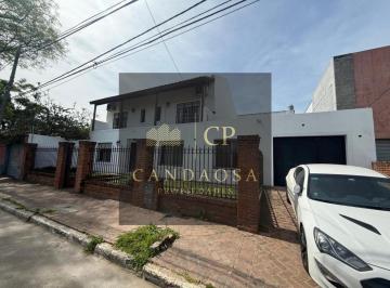 Casa · 165m² · 5 Ambientes · 2 Cocheras · Orr. Venta de Gran Casa de 6 Ambientes