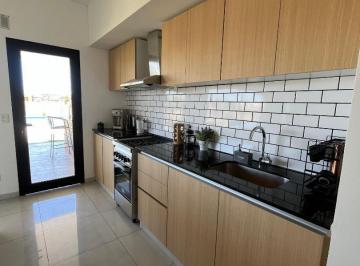 Casa · 123m² · 4 Ambientes · 1 Cochera · Casa 4 Amb en Fincas de San Vicente