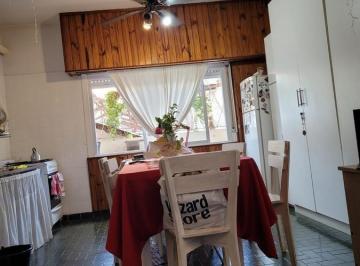 PH · 85m² · 4 Ambientes · PH en Venta - 3 Dorm. 2 Baños - 155 m² - San Telmo