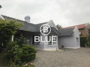 Casa · 190m² · 5 Ambientes · 3 Cocheras · Casa - Campos de Echeverria
