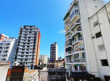 Departamento · 63m² · 3 Ambientes · Amplio y Luminoso 3 Amb Contra Frente, Amplio Living Comedro