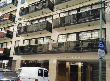 Departamento de 1 ambiente, Recoleta · Alquiler en Edif. Premier Arenales. 1 y 1/2 Ambiente Amoblado. Amenities. Vig.24hs. Opción Coch. Fija.