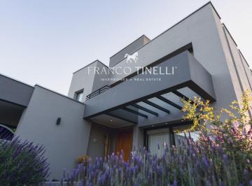 Casa de 12 ambientes, Chacras de Coria · Casa en Venta - 5 Dorm. - Barrio Privado El Remanso, Chacras de Coria