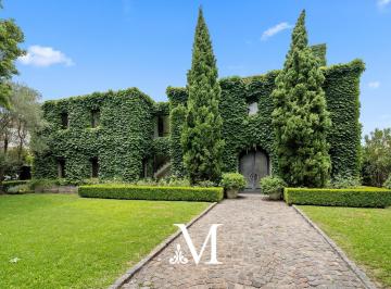 Casa · 1500m² · 7 Ambientes · 2 Cocheras · Casa Moderna Vista Al Polo en Tortugas Country Club/ 4 Dorm. - Jardin - Pileta - Imponente