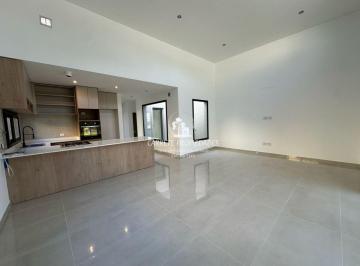 Casa de 5 ambientes, Pilar · Casa en Venta de 5 Ambientes Estilo Moderno. Barrio Santa Elena. Pilar del Este.