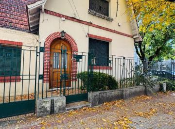 Casa de 3 ambientes, Quilmes · Casa en Venta 3 Amb. Estilo Ingles en Quilmes Residencial