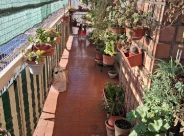 Departamento de 3 ambientes, Lomas de Zamora · Departamento 3 Amb con Cochera en Venta