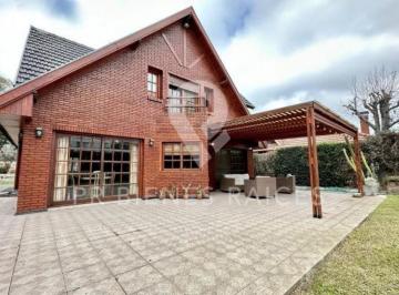 Casa · 200m² · 5 Ambientes · Casa - El Sosiego