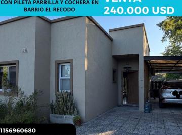 Casa de 4 ambientes, Escobar · Venta Hermosa Casa 4 Ambientes con Parrilla Pileta y Cochera Cubierta en Barrio El Recodo Escobar