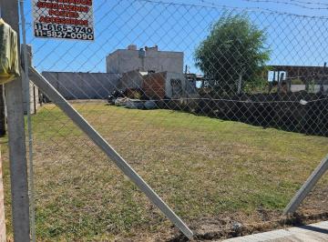 Terreno , Ezeiza · Vendo Lote de 10 X 35 m² en Calle Gálvez 710, La Unión, Barrio Los Pinedos 2, Partido de Ezeiza