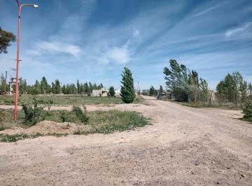 Casa de 2 ambientes, General Fernández Oro · Lote en B° Piedras Blancas - Fdez. Oro - Rio Negro