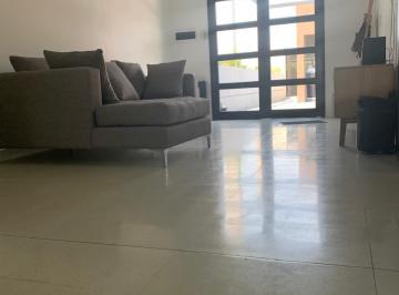 Oficina comercial de 2 ambientes, San Nicolás de los Arroyos · Oficina Comercial (Av Savio)