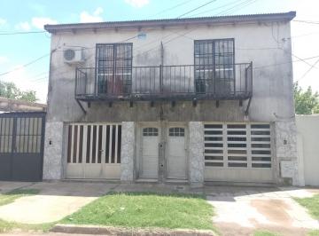 Casa · 150m² · 2 Cocheras · Casa a La Venta