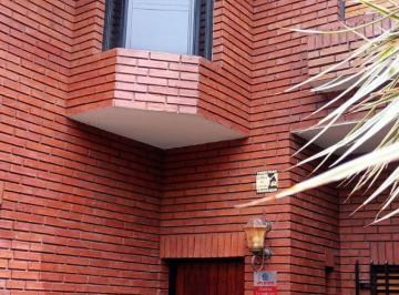 Casa de 5 ambientes, Mataderos · # Mira Esto # Apto Credito # Casa 5 Amb # Jardin # Gge # Tza