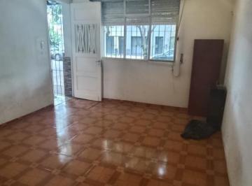 Casa · 107m² · 3 Ambientes · Casa en Venta - Dos Dorm. - B° Hospitales