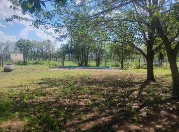 Casa · 218m² · 5 Ambientes · 3 Cocheras · Venta Casa Quinta en San Ricardo Villa Eloisa