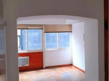 Oficina comercial · 32m² · 3 Ambientes · Oficina 32 m² con Baño Interno - Florida 600